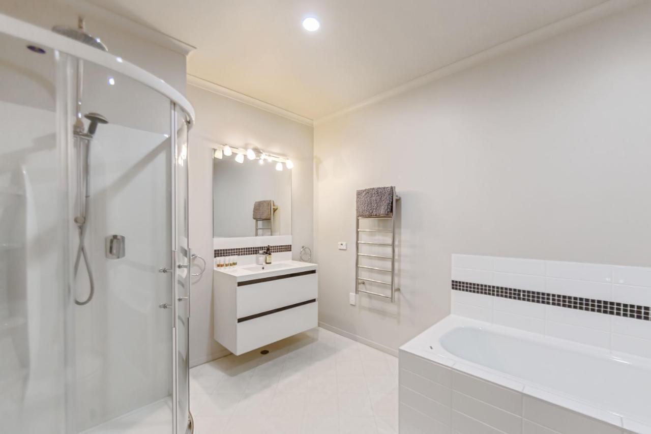 3 Bedroom Penthouse With Fabulous Views Auckland Exterior photo