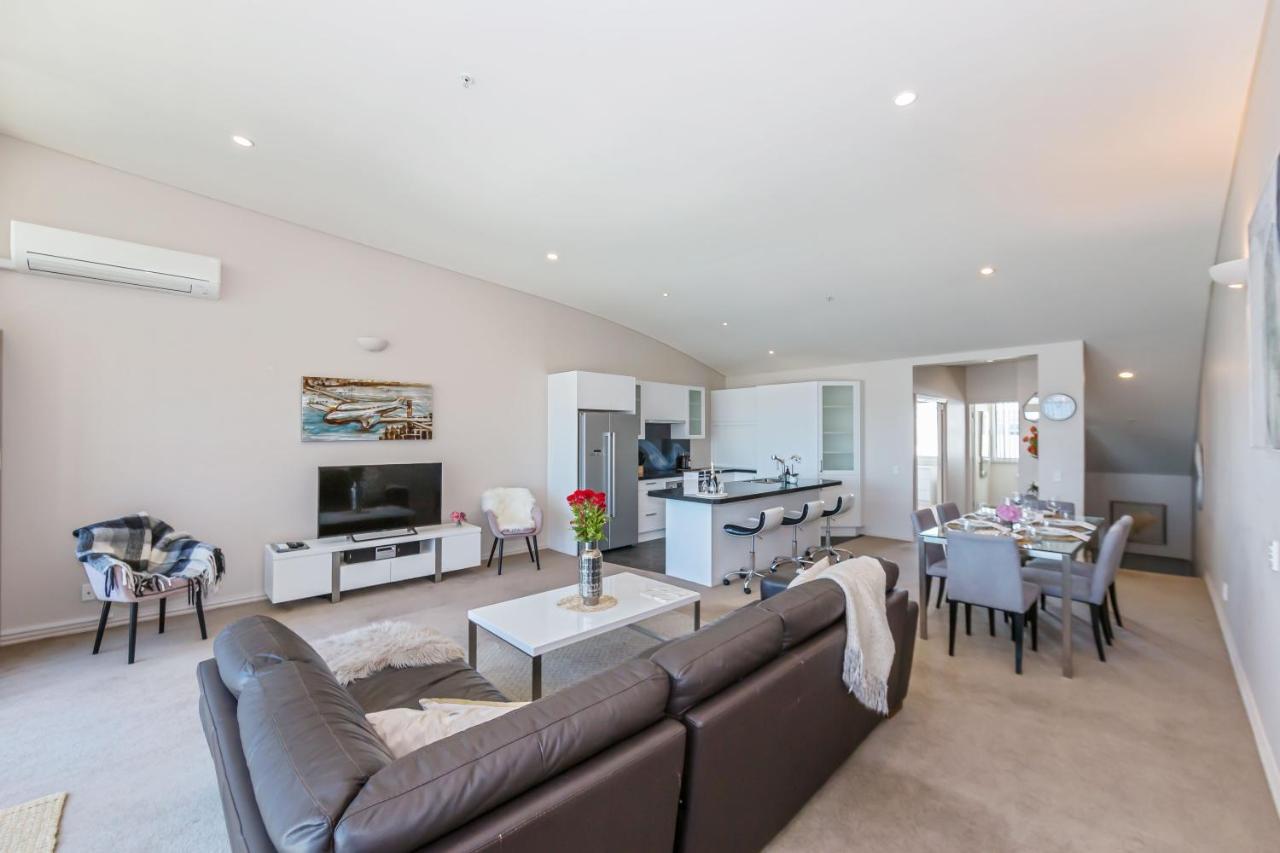 3 Bedroom Penthouse With Fabulous Views Auckland Exterior photo